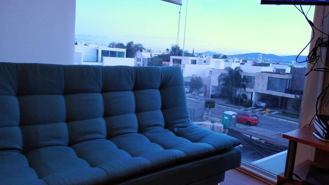 Habitacion Matrimonial Con Cama Y Sofa Para Cuatro Personas Tlaxcalancingo Eksteriør billede
